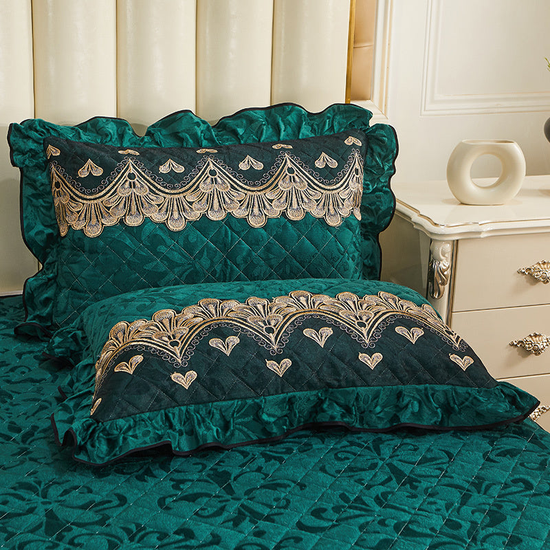 Single Pillowcase With Zipper Quilted Thick Lace Leather Plus Velvet Warm Pillow Core Cover