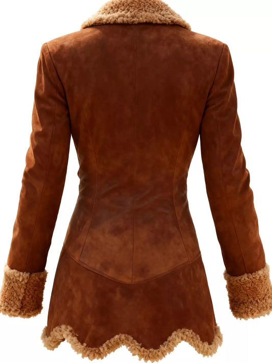 Women’s buttoned winter coat with sherpa trim and shaped waist