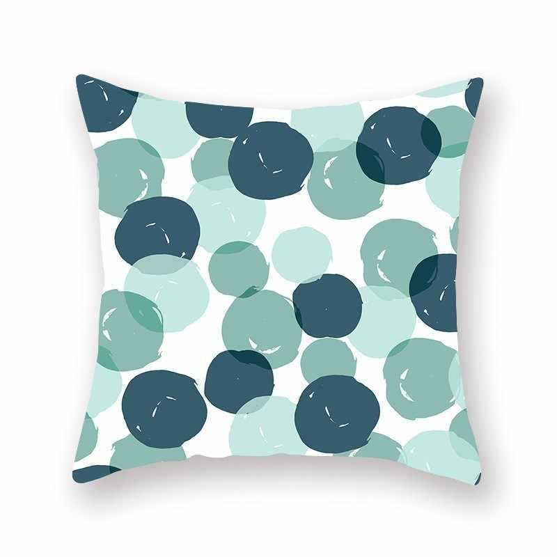 Green geometric pillow cover