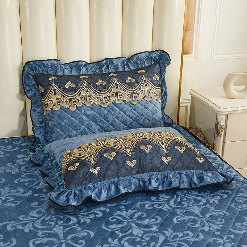 Single Pillowcase With Zipper Quilted Thick Lace Leather Plus Velvet Warm Pillow Core Cover