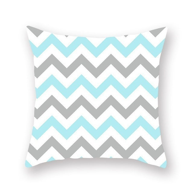 Green geometric pillow cover