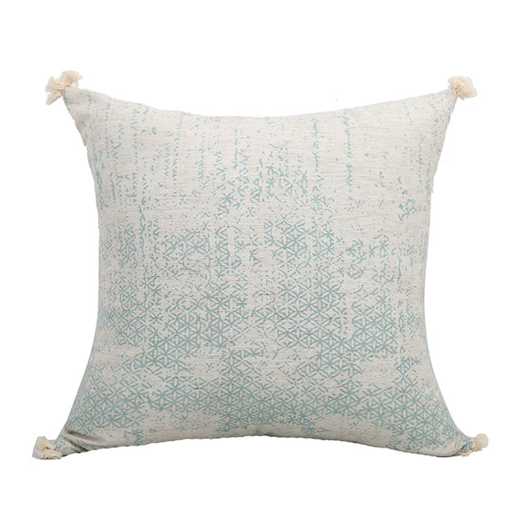 Woven tufted pillow cover