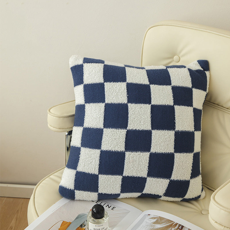 Checkerboard Plaid Plush Knitted Pillowcase