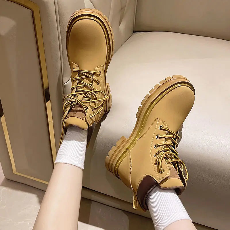 Women's Laced Trappers Yellow Boots 2023 New Autumn Single Boot Retro Thick Sole Short Boot Shoe Trend