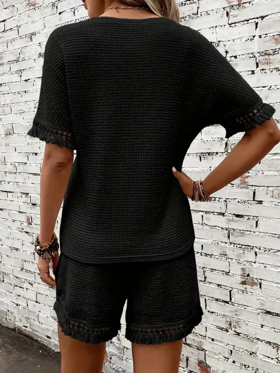 Ibiza black round-neck top and shorts set for vacation lounging