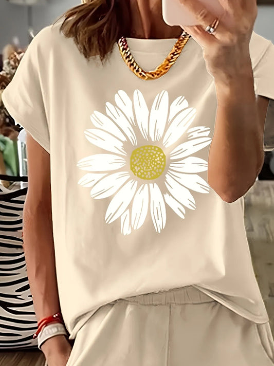 Women’s apricot two-piece shorts set with white daisy graphic top
