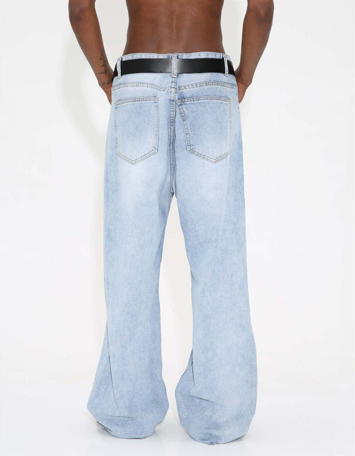 Light Blue Washed Frayed Hem Jeans Loose